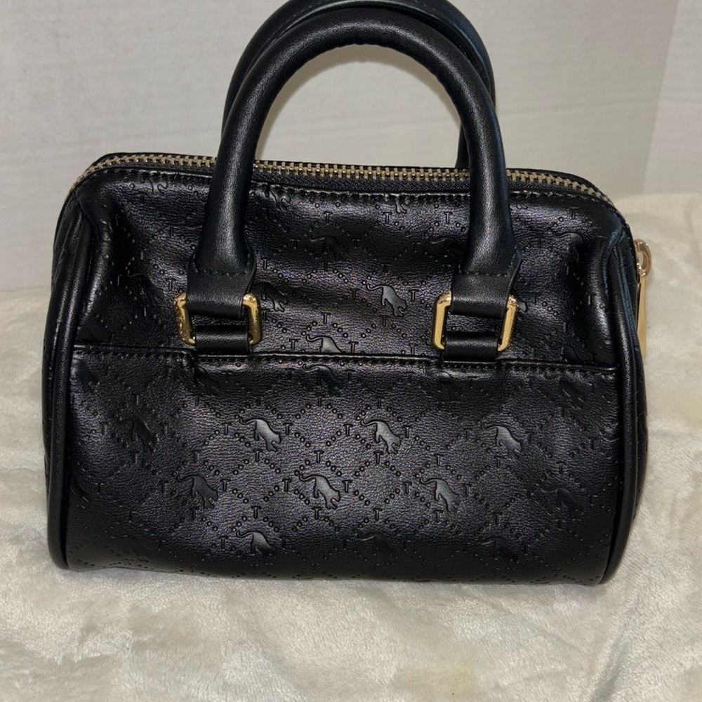 TOPSHOP BRAND MINI BAG VEGAN LEATHER CROSSBODY STRAPS INSIDE ONE POCKET OUSIDE
